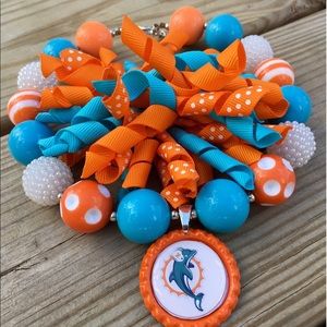 Miami Fan Chunky Bead necklace+4” Boutique hairbow